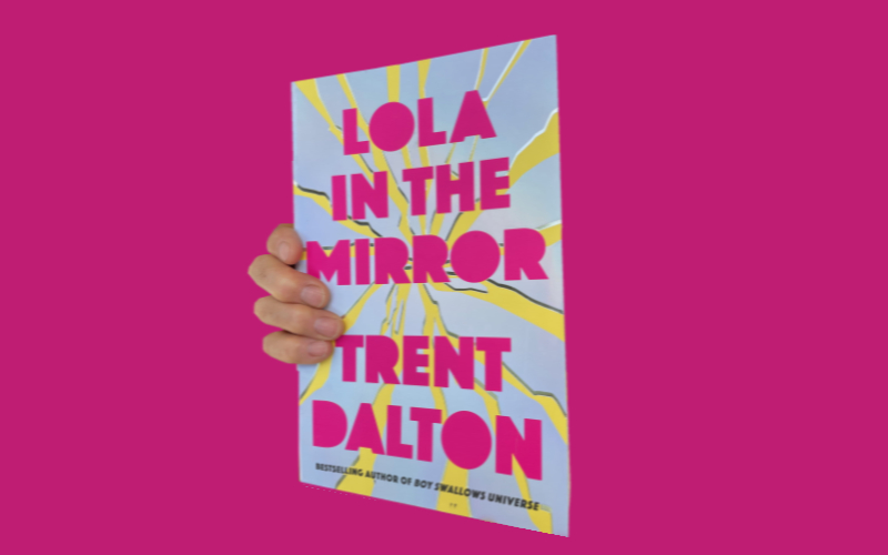 Lola in the Mirror – book review